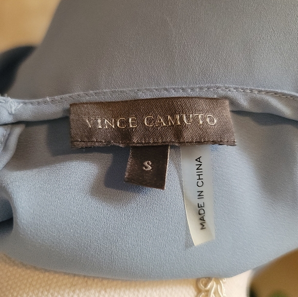 💙Vince Camuto Dress Top💙 - Picture 7 of 10